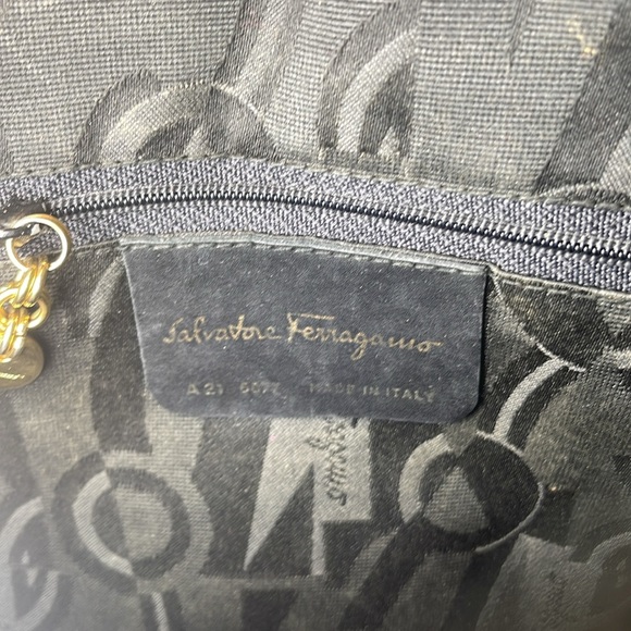 Salvatore Ferraro purse - Picture 5 of 8